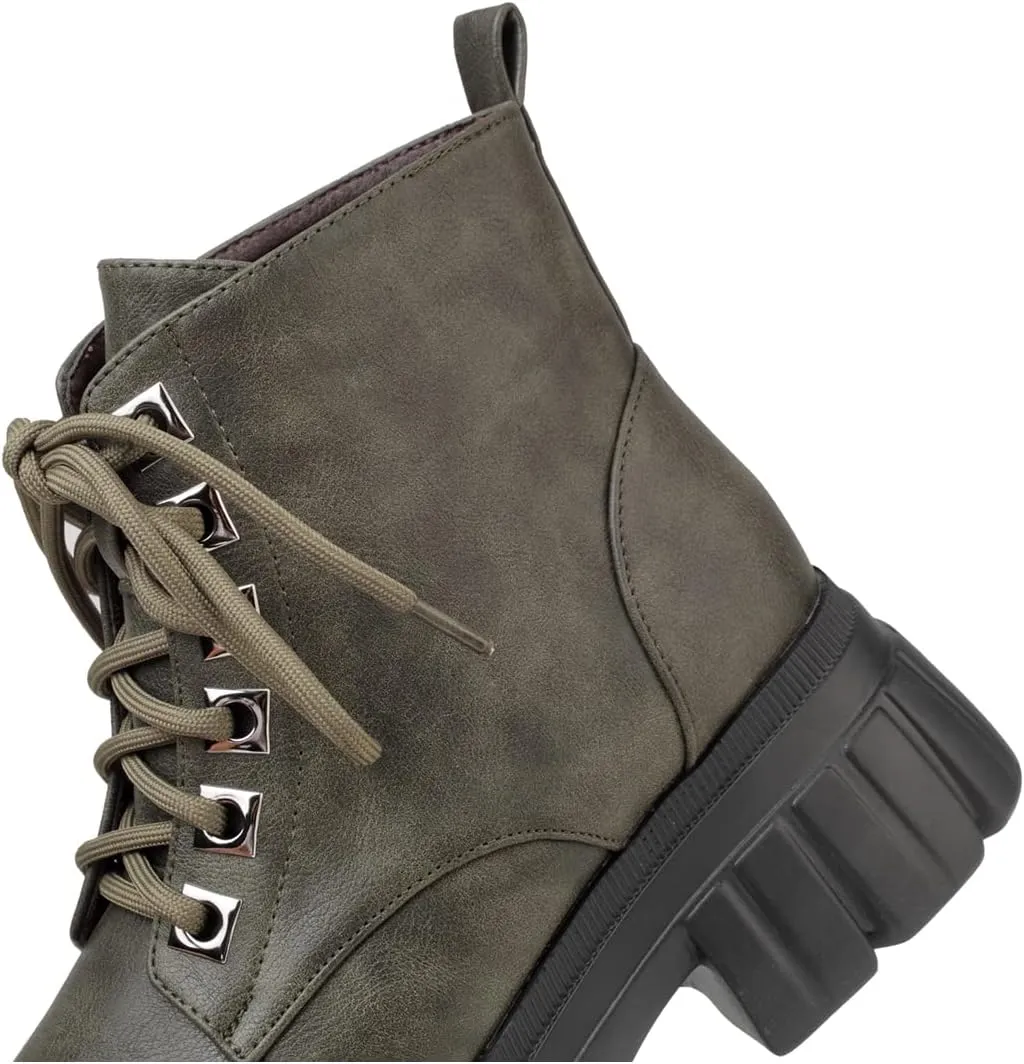 GATUXUS Women's Lace Up Combat Ankle Boots Fashion Low Chunky Heels Lug Sole Platform Hiking Booties Shoes
