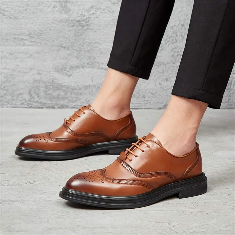 Men's Business Oxford Casual Fashion Retro Brush Color Classic Outsole Brogue Shoes