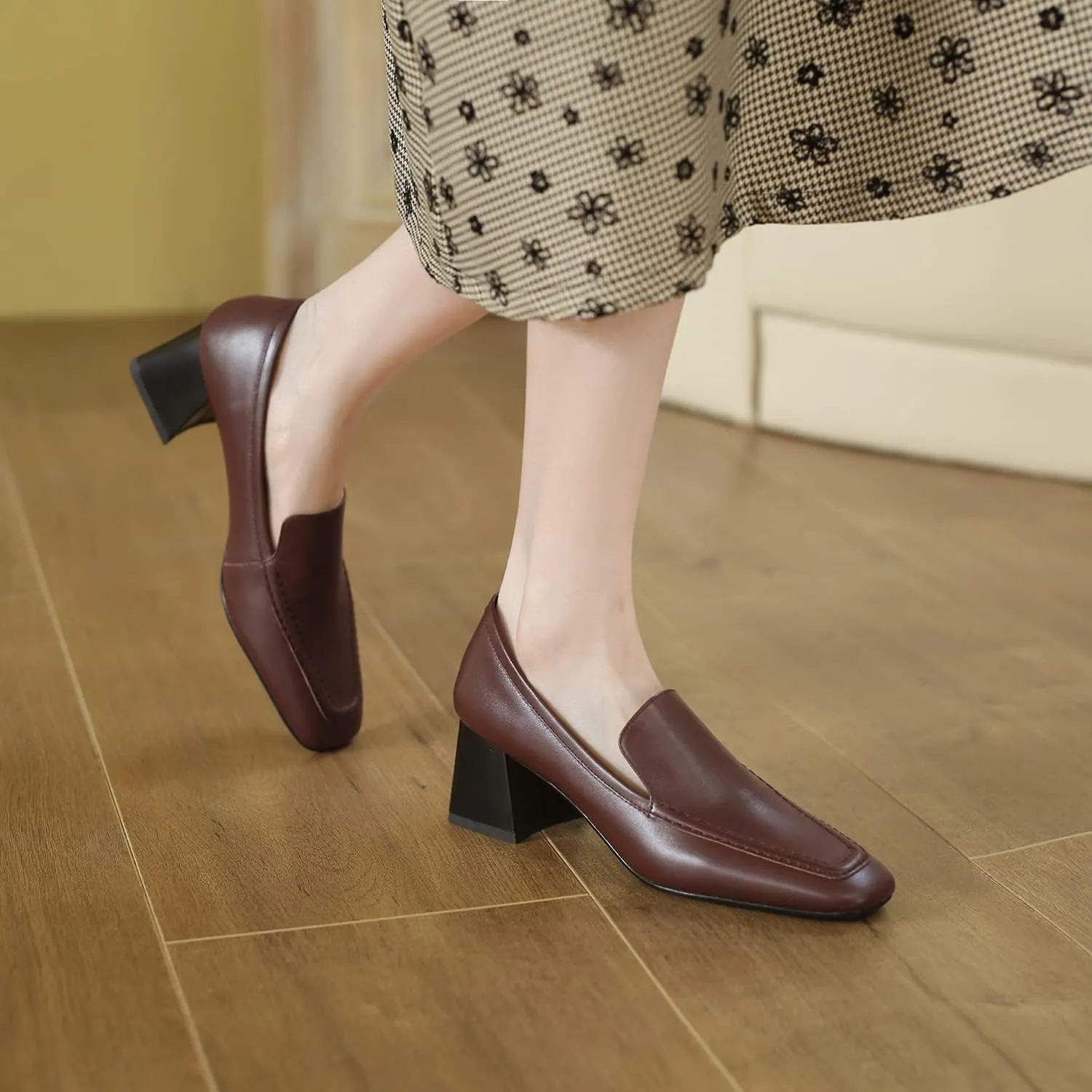 MOOMMO Women Chunky Block Low Heel Loafers Shoes Square Closed Toe Matte Leather Slip On Penny Loafers for Office Ladies Comfortable Office Work Oxford Shoes Elegant Dressy Fashion Spring 4-11 M US