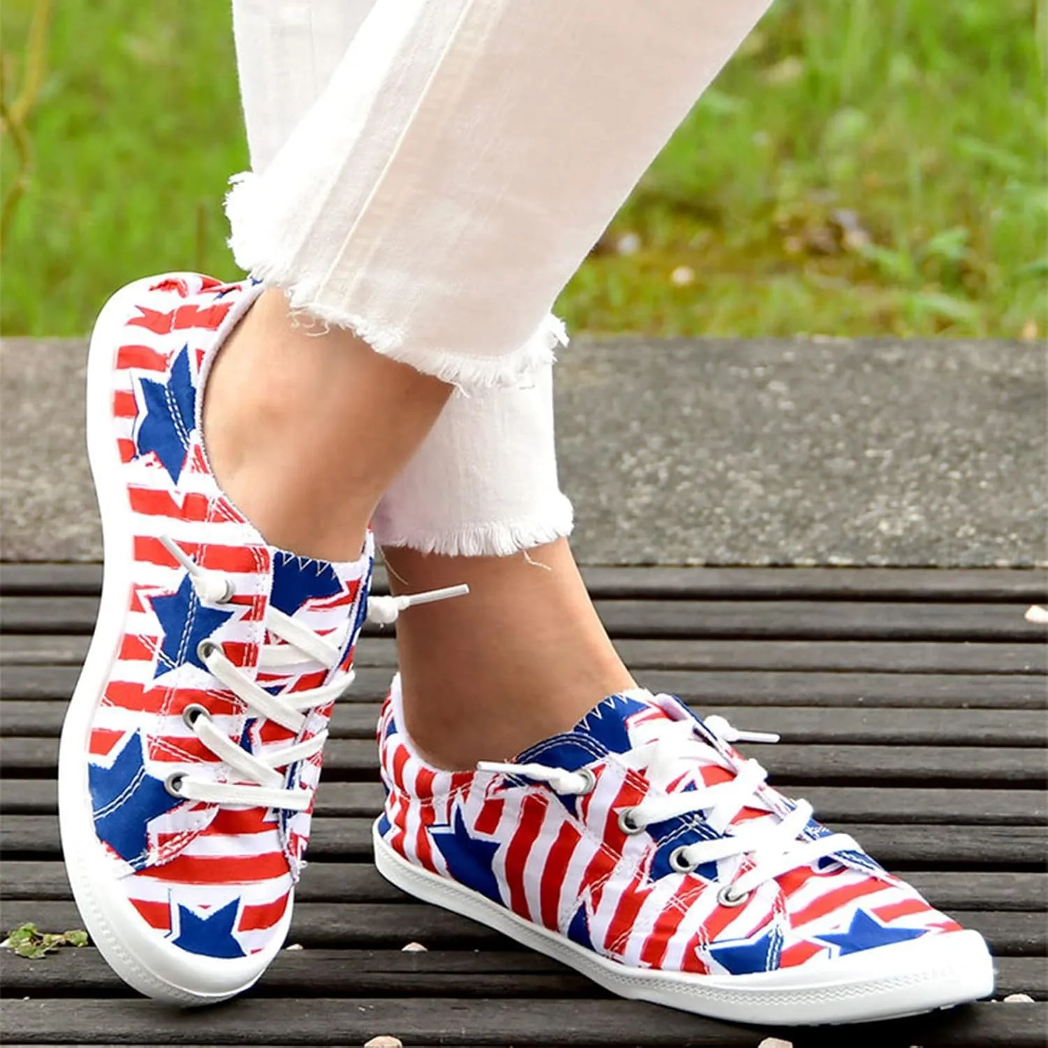 Womens Canvas Sneakers Low Top Lace Up Platform Slip-on Walking Shoes Fashion Flat Casual Shoes